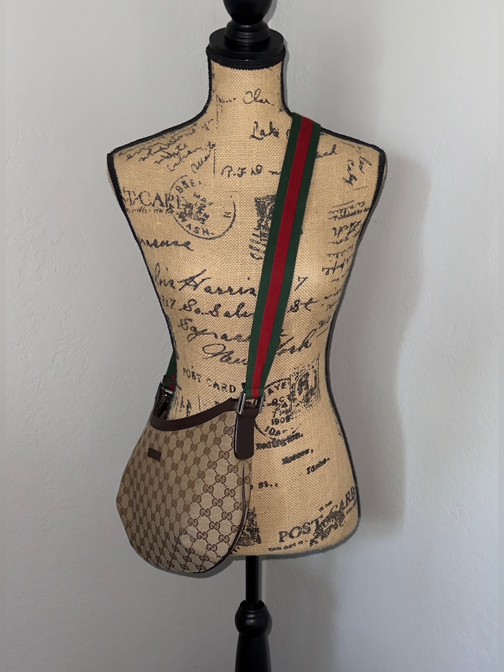 Gucci Beige/Brown Monogram Saddle Bag with Red and Green Web Strap